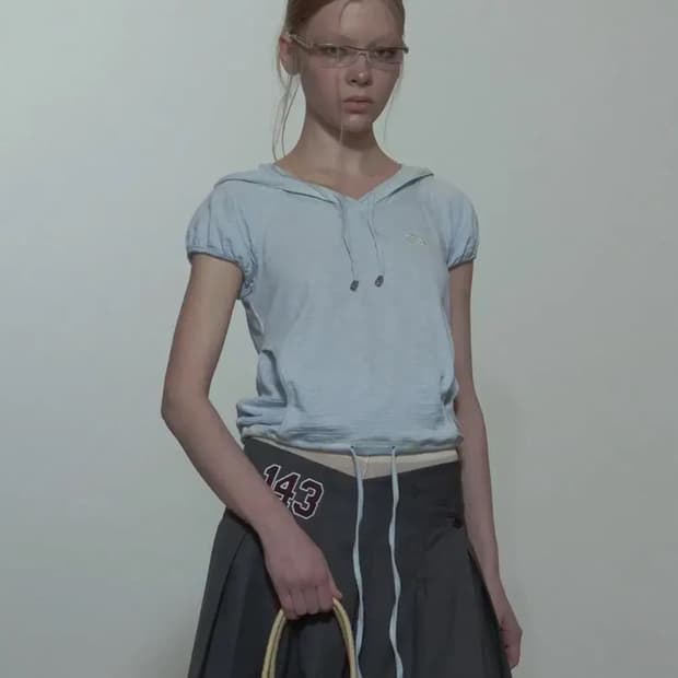 SCULPTOR Raglan Hoodie Tee Baby Blue