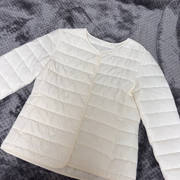 스파오 여성 경량패딩 s