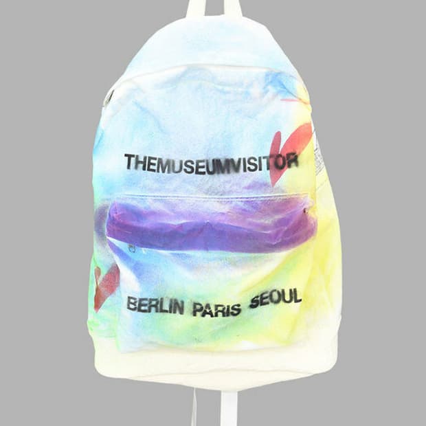 더뮤지엄비지터 MULTI SPRAYED BACKPACK 2.0 백팩