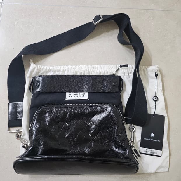 마르지엘라 5ac 크로스백(맨즈)