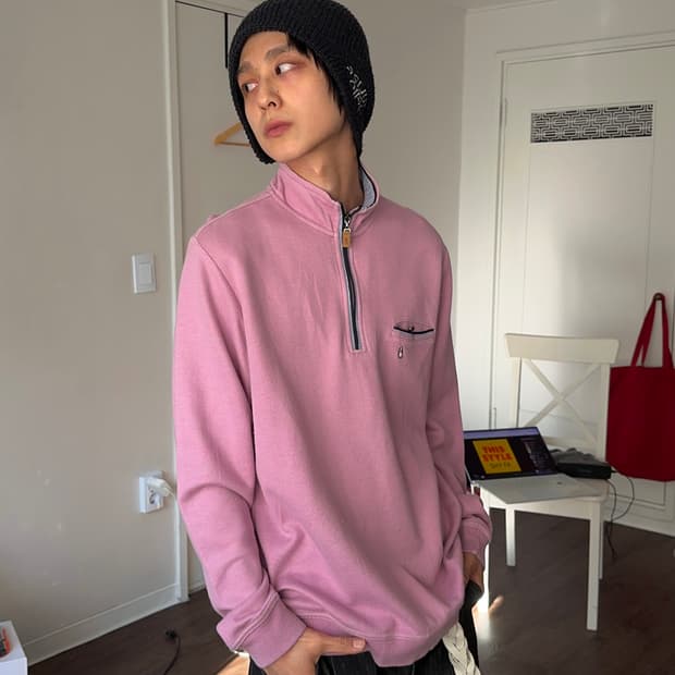 Hush Puppies 쿨톤핑크 하프 집업 니트