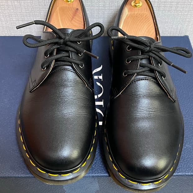 닥터마틴1461 3홀 스무스 나파레더 39(250)사이즈 블랙