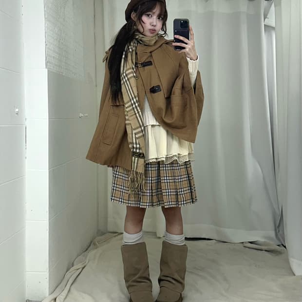 사와코 베이지 케이프 모리걸 겨울 코디세트