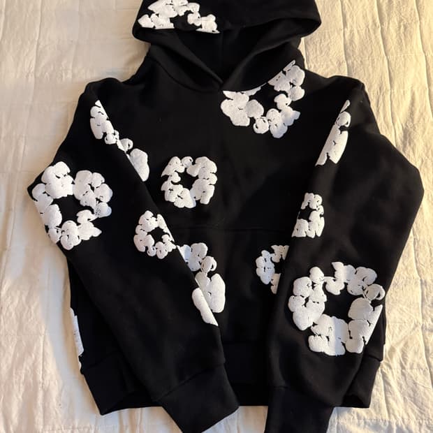 데님티어스 후드티