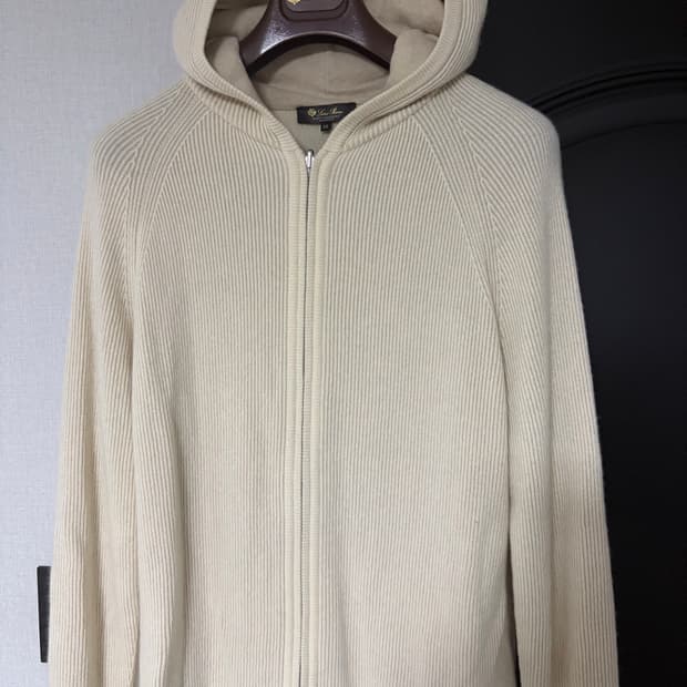 로로피아나 베이비캐시미어 니트집업