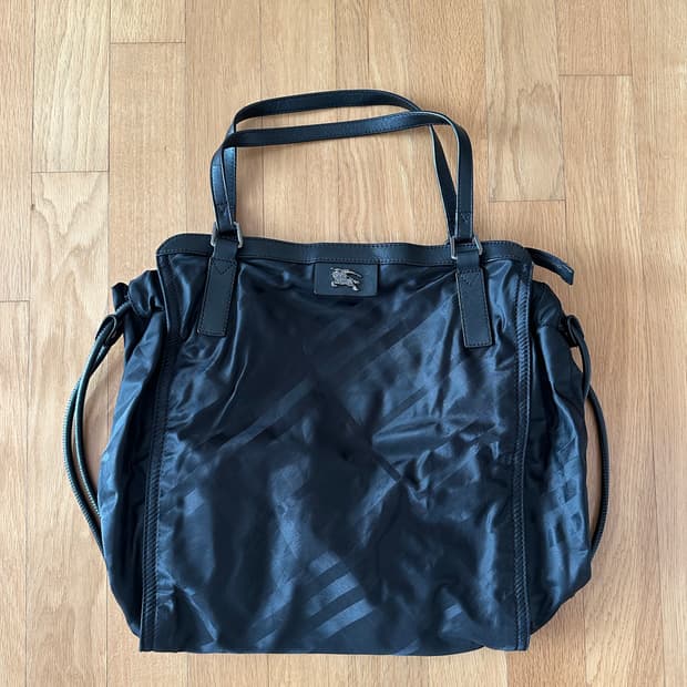 버버리 블랙 숄더백