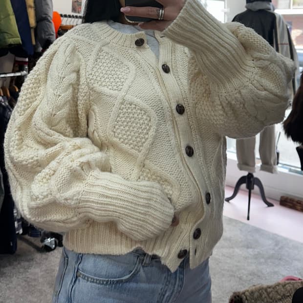 빈티지 아이보리 꽈배기 벌룬 니트 가디건M-L