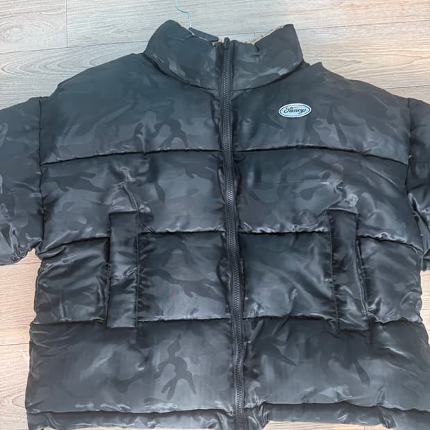 Fancyclub 카모 크롭 패딩