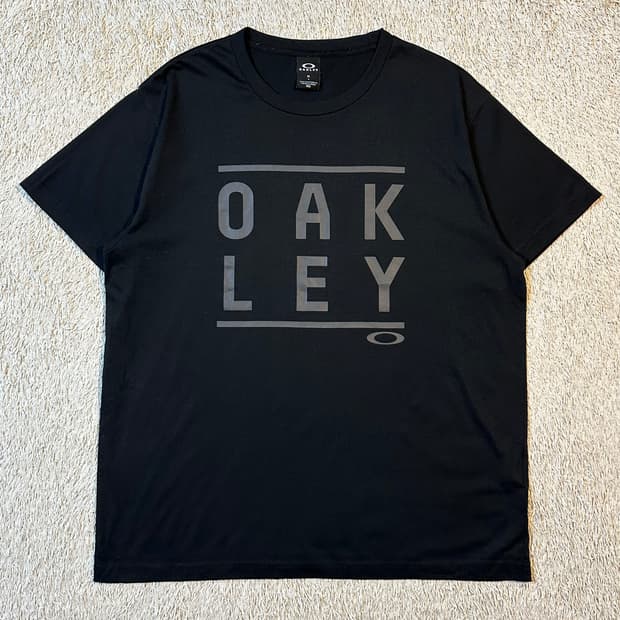 오클리 OAKLEY 스펠로고 기능성 반팔 티셔츠 블랙