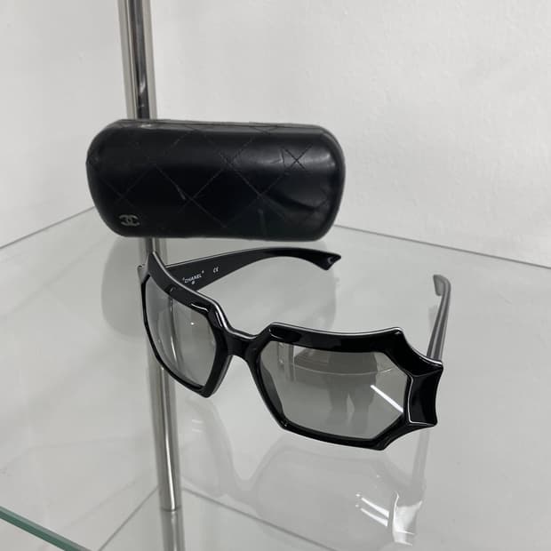 샤넬 2009 스캘럽 선글라스