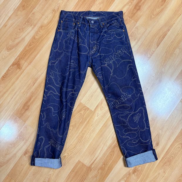 베이프 리바이스 청바지