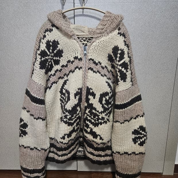 빈티지 베이지 히비스커스 노르딕 코위찬 니트 가디건