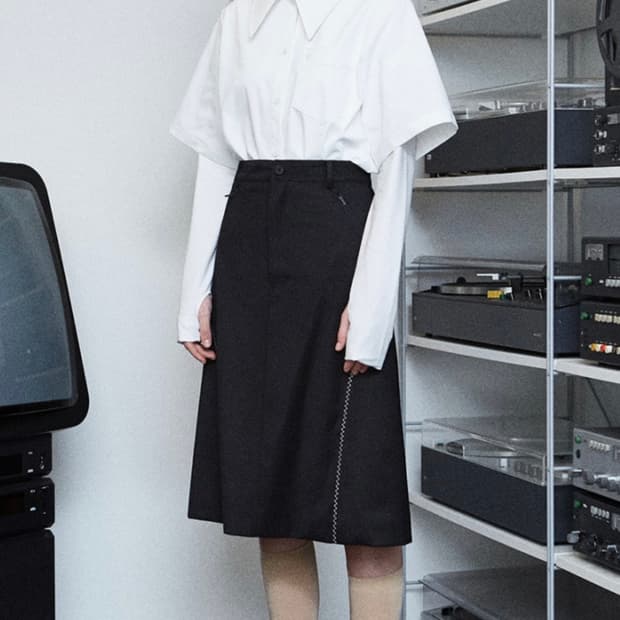 로우클래식 로클 스티치 스커트 새상품