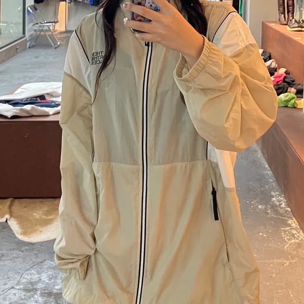 노스페이스 베이지 바람막이 H204
