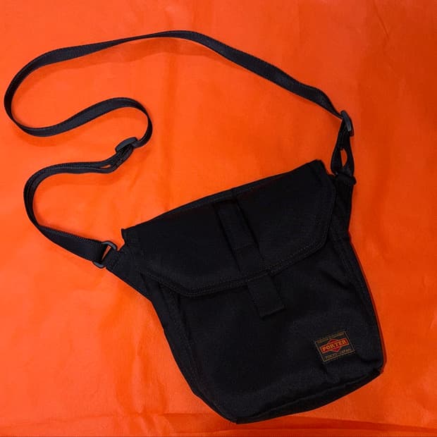 Porter red tag magnet shoulder bag