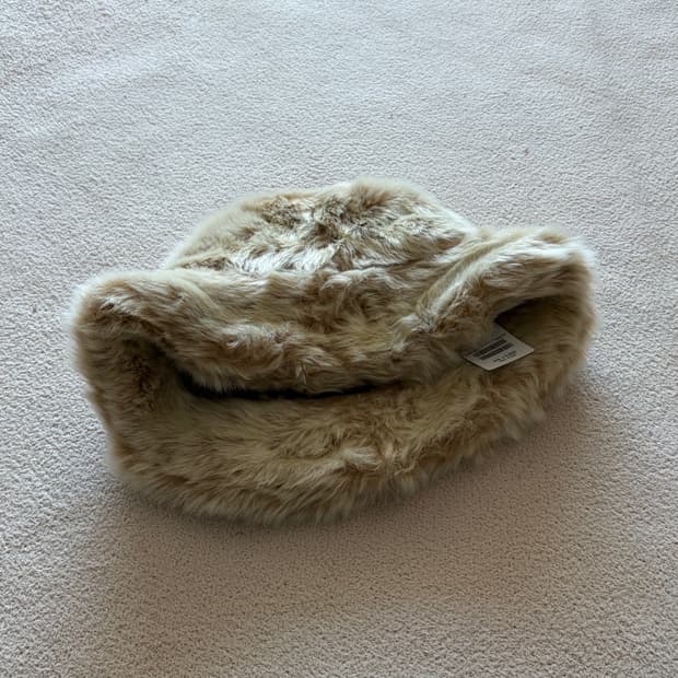 빔즈 털모자 (새상품)