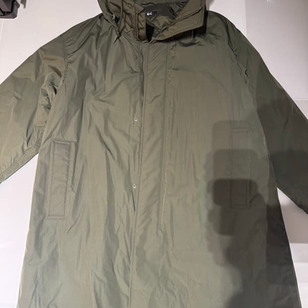 유니클로 C 후드코트