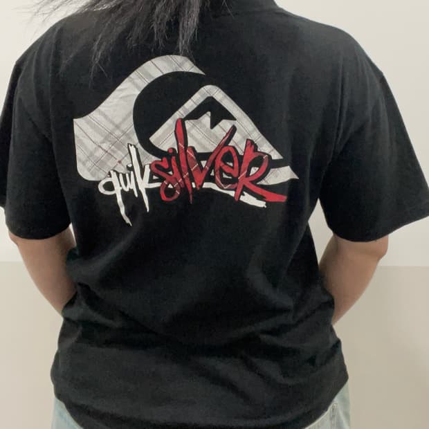 00s Quiksilver 퀵실버 타탄체크 그래피티 프린팅 반팔 티셔츠