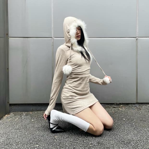 Furry trim hoodie mini dress