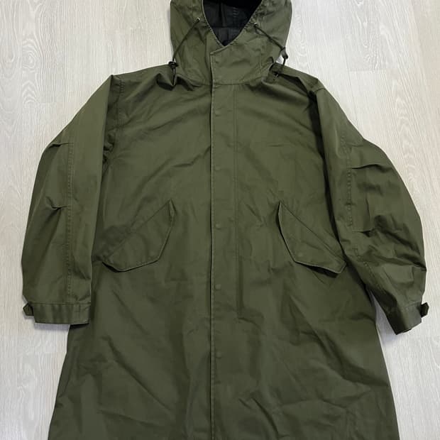 유니클로 피시테일 파카 L