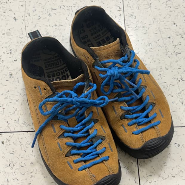 킨 재스퍼 카멜 운동화