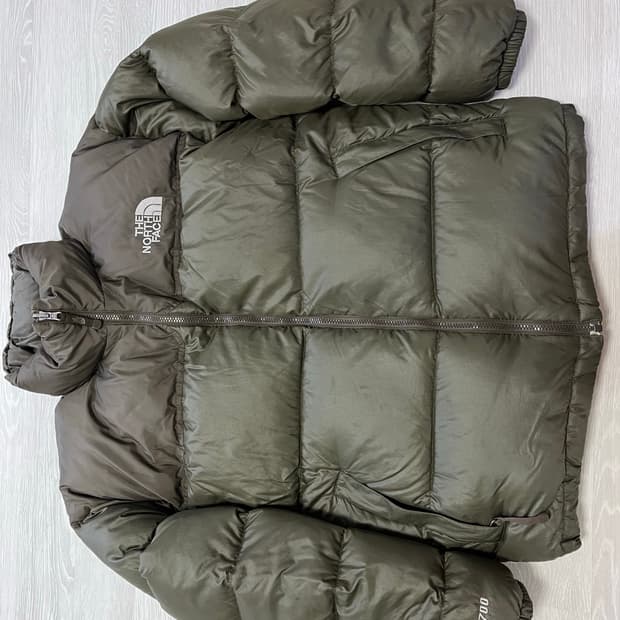 노스페이스 눕시700 카키색 105