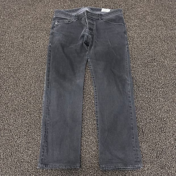 Diesel 디젤 워싱 흑청 데님 청바지 33인치