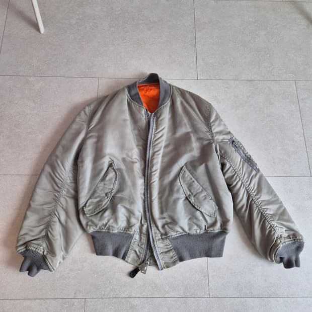 알파인더스트리 Ma-1 Large 사이즈