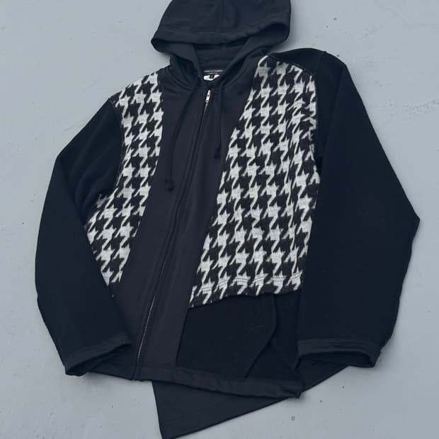 AD2021 CDGH+ Reversible Asymmetric ZipUp