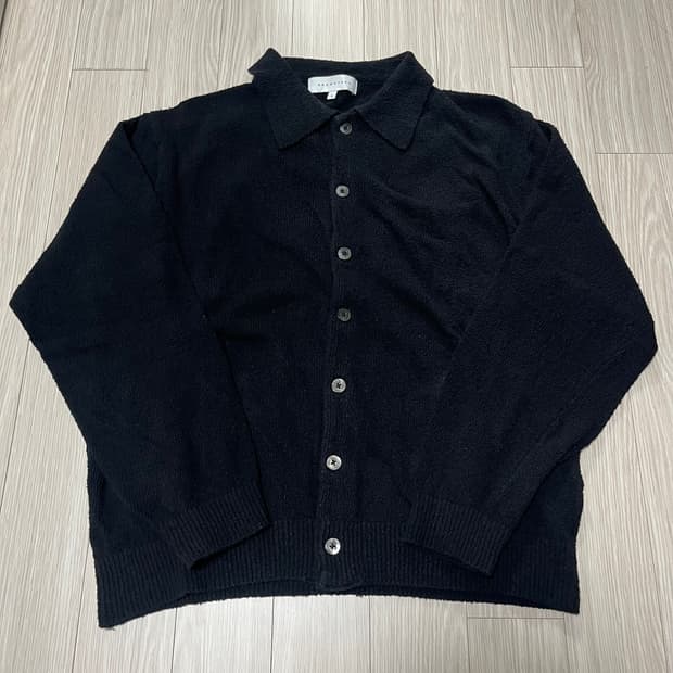 브라운 야드 블랙 가디건 4가이즈