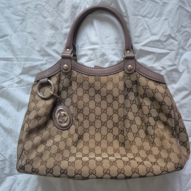 구찌 CG 로고 캔버스 토트백