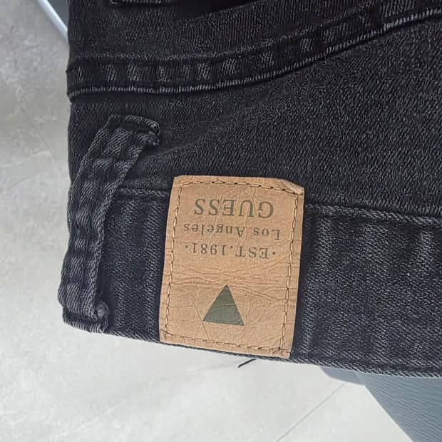 guess black skinny jean