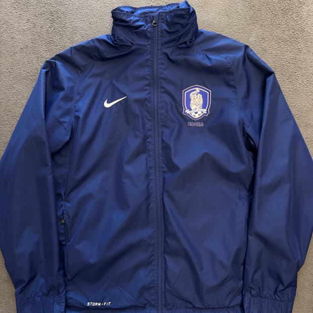 나이키 국대 12-14 대장급 바람막이 처분 