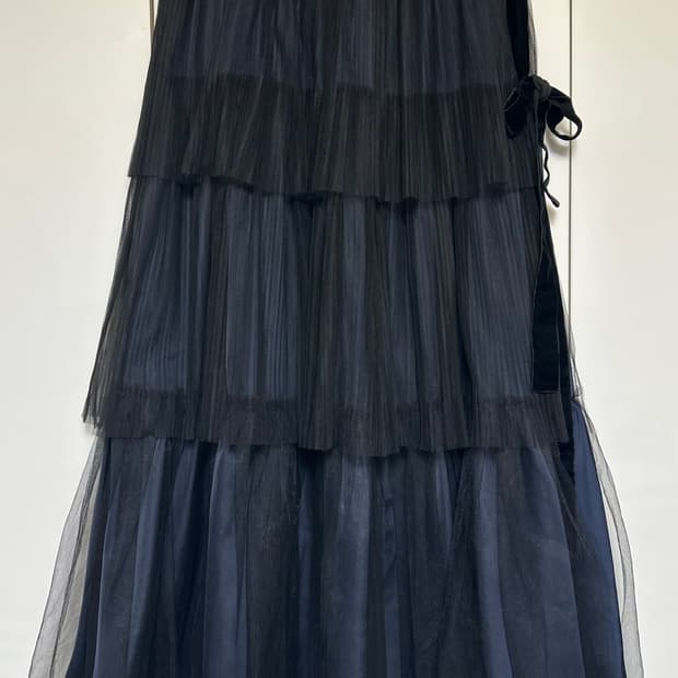 럭키슈에뜨 블랙 롱샤 스커트