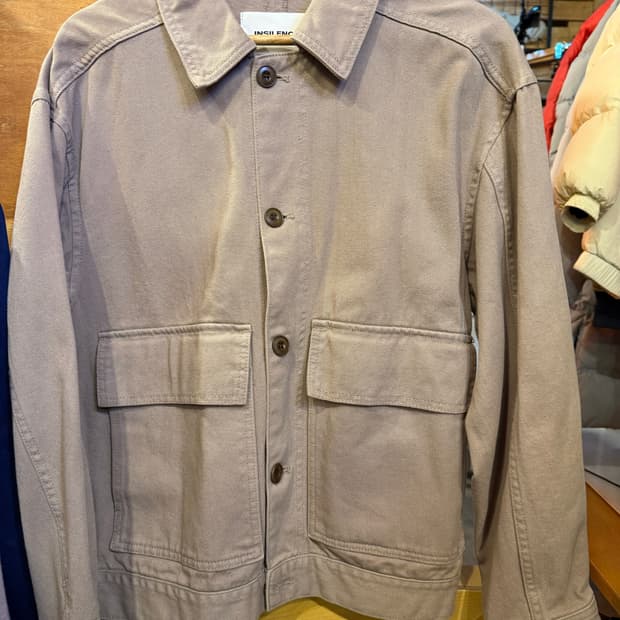 인사일런스 베이지 자켓