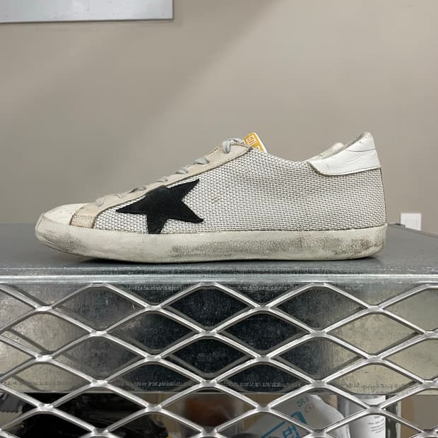 슈퍼스타 레이스업 스니커즈 43