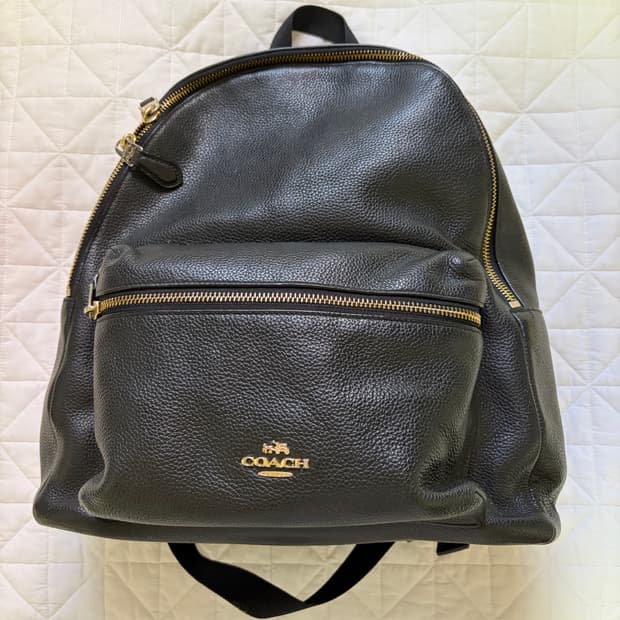 코치 가죽 백팩