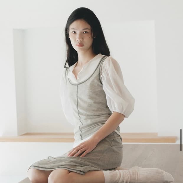 솔티페블 탑+슬리브리스