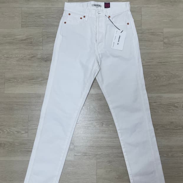 얼바닉30 오카야마 화이트 데님팬츠 새상품