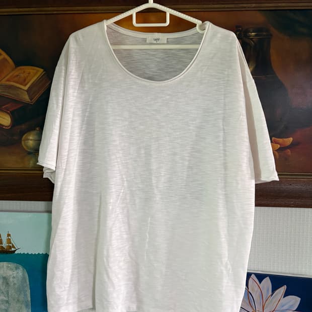 엘무드 스쿱넥 티셔츠 50사이즈