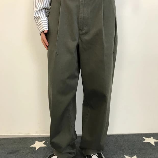 Dockers Classic Fit Olive Chino Pants