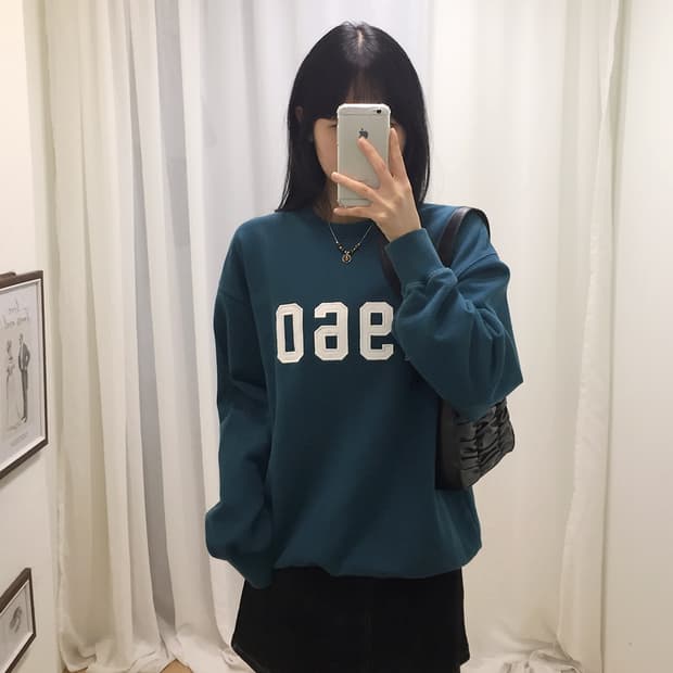 Unisex Uniform Bridge Sweatshirt 100
