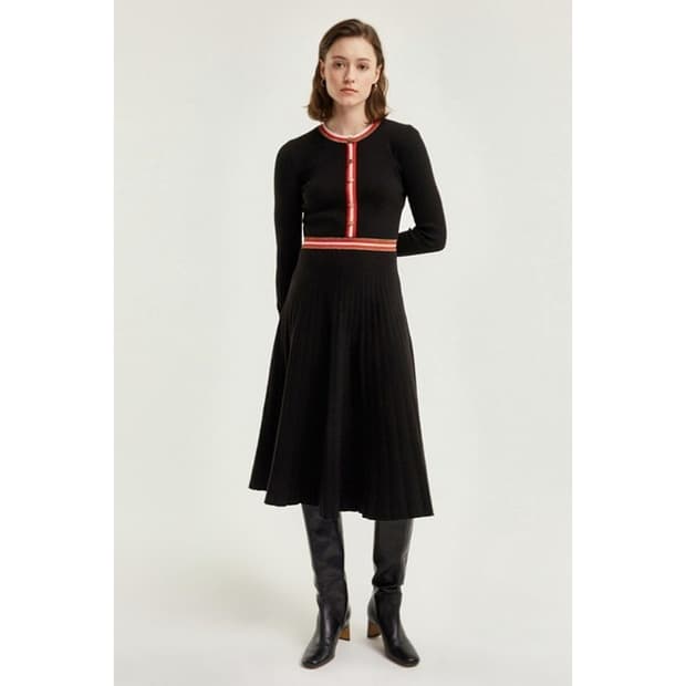 마쥬 maje 배색라인 버튼업 니트 원피스