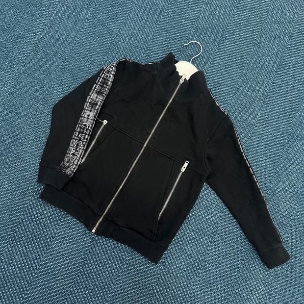 [키즈8] 지방시 집업