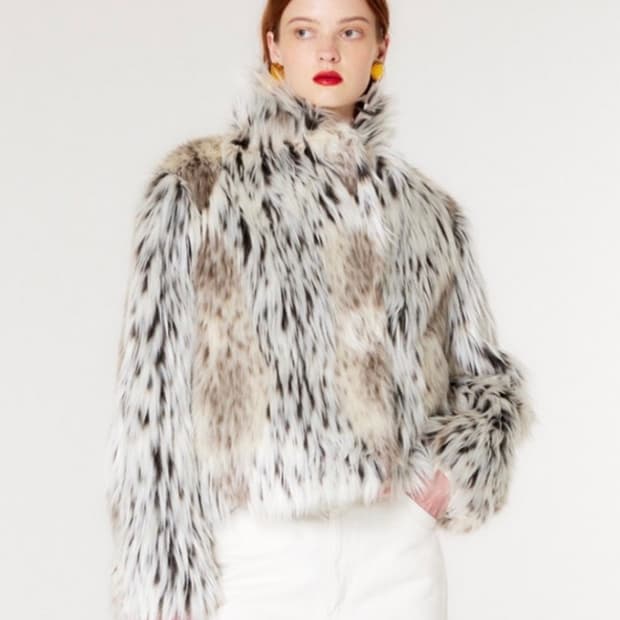 더스튜디오케이 퍼자켓 _ 딘디, 민주 착용