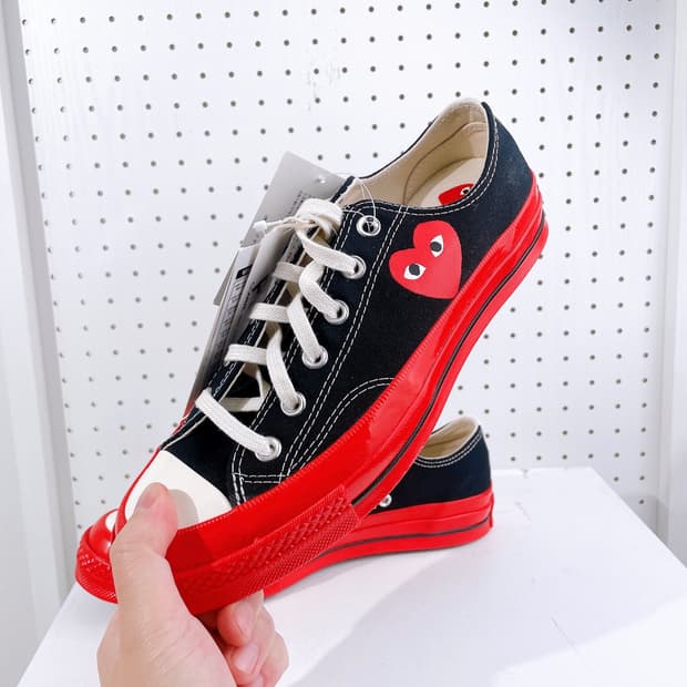 (정품/새상품) 컨버스 x 꼼데가르송 공용 블랙 레드 척 70 로우