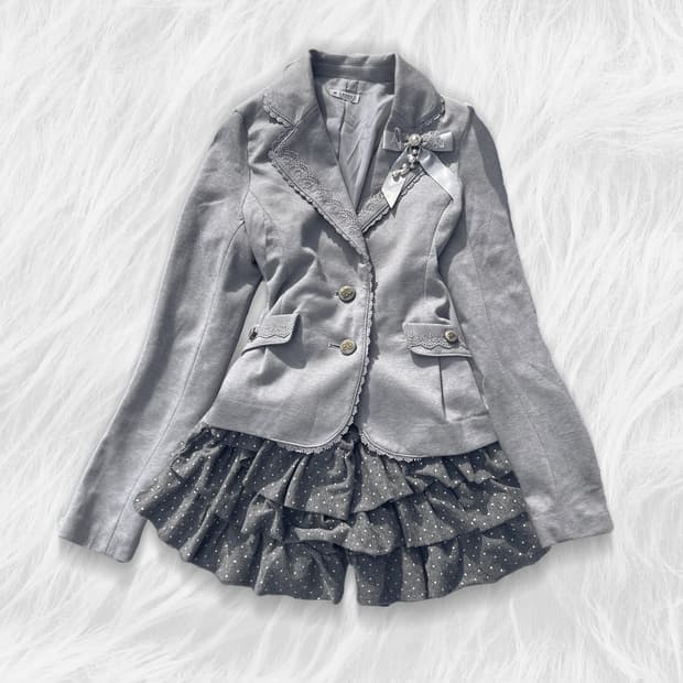 Axes femme jacket 엑시즈팜 그레이 브로치 자켓