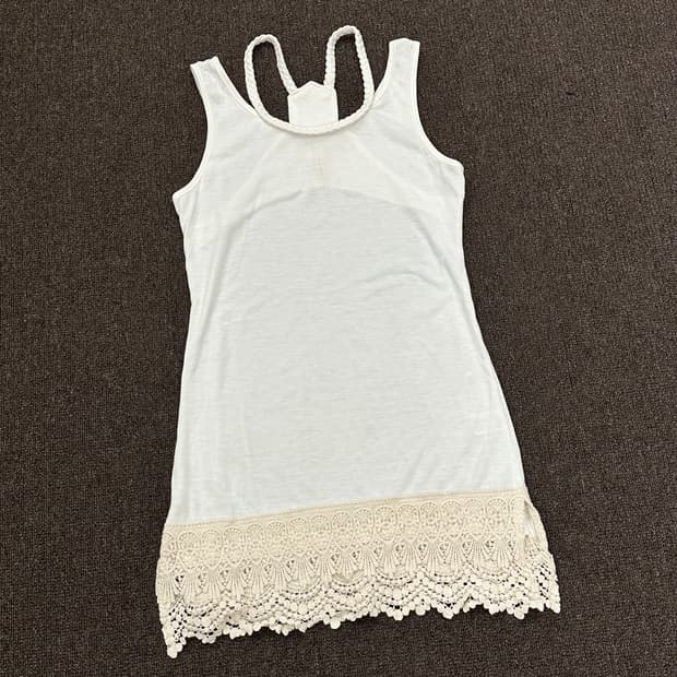 OS)Japanese vintage 여성 레이스 디테일 아이보리 나시 원