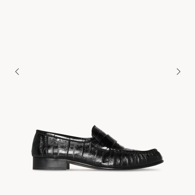 42 더로우 일스킨 로퍼 블랙