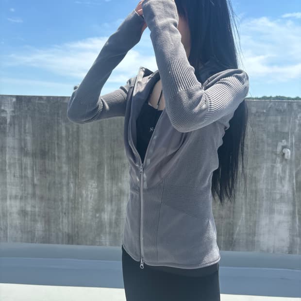 스텔라맥카트니 아디다스 립 집업 혜인서